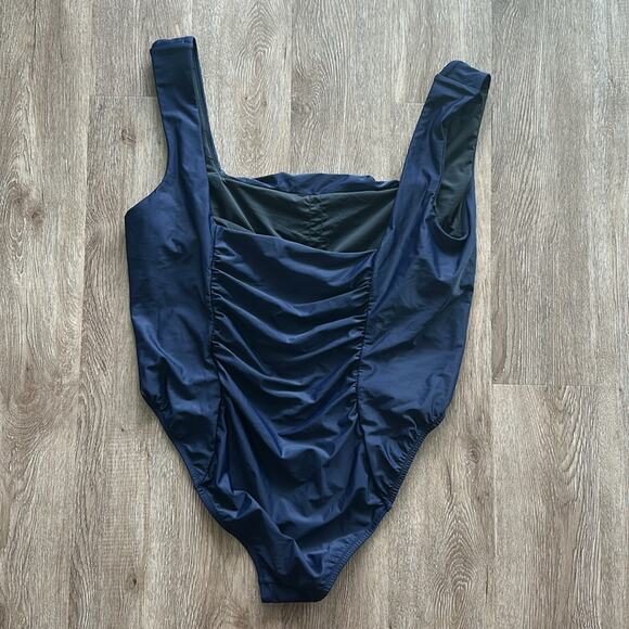 NWT J.Crew Ruched Squareneck One-Piece Swimsuit Navy Blue Size 24 - Picture 4 of 4